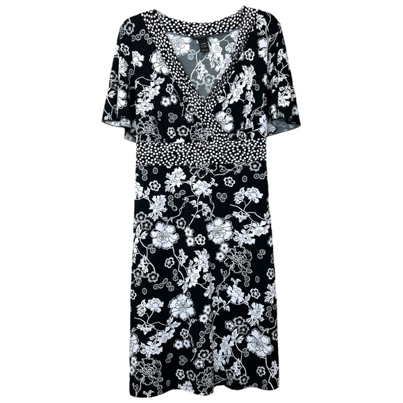 Lane Bryant Dresses & Skirts - Lane Bryant Vintage Black White Floral Short Sleeve Dress Plus Size 14W / 16W